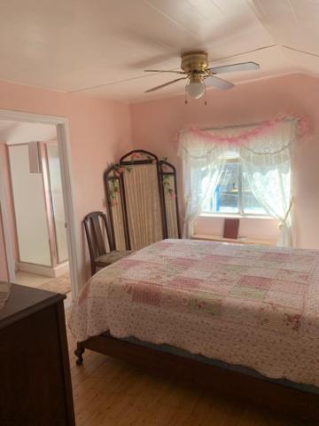 Tombstone Bordello Bed & Breakfast Exterior photo